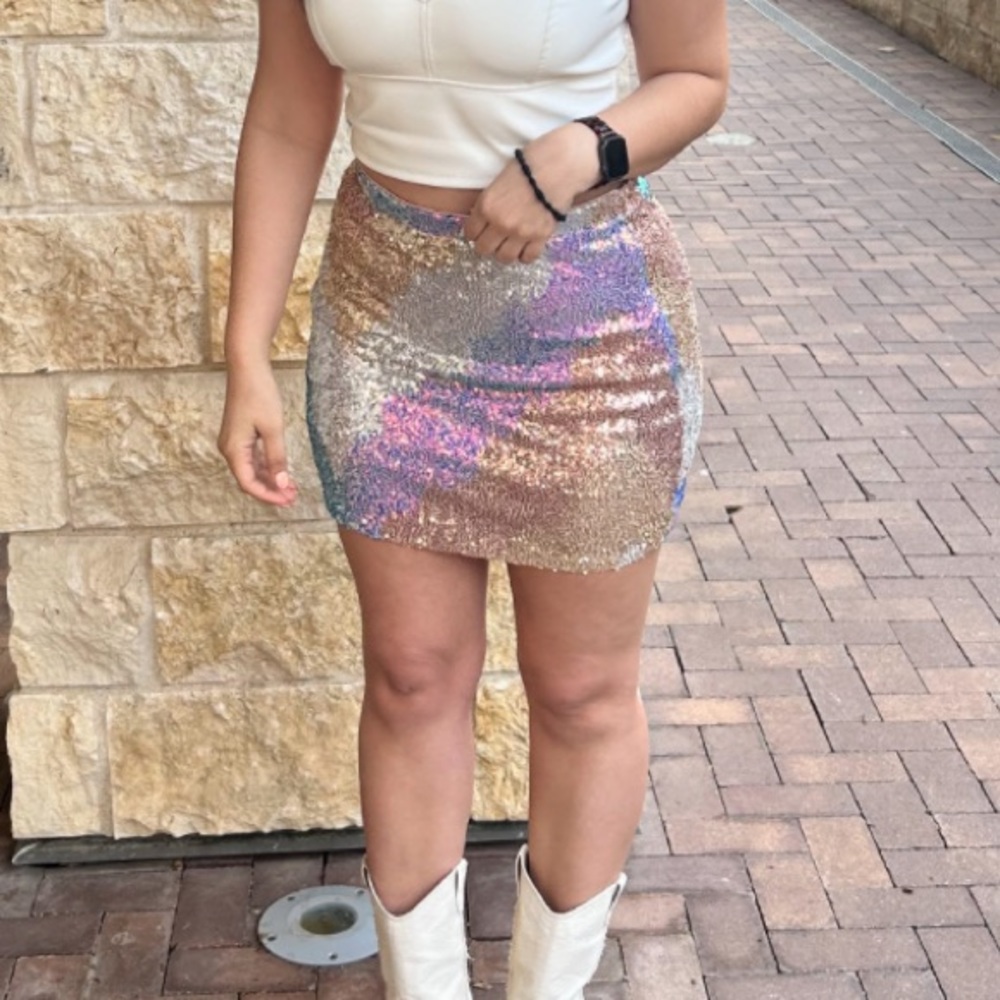 Sequin skirt (matching blazer in other listing)
